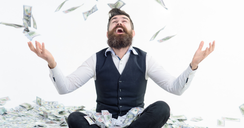 How to Grow a Side Hustle into a Full-Time Job